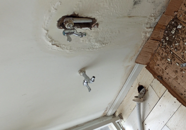 澜沧卫生间测漏水