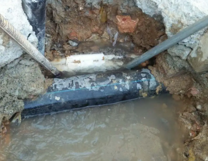 澜沧测漏水之水管漏水